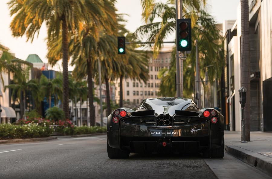  Pagani Huayra Pacchetto Tempesta 2016 года  (NA) (фото 10 из 40)
